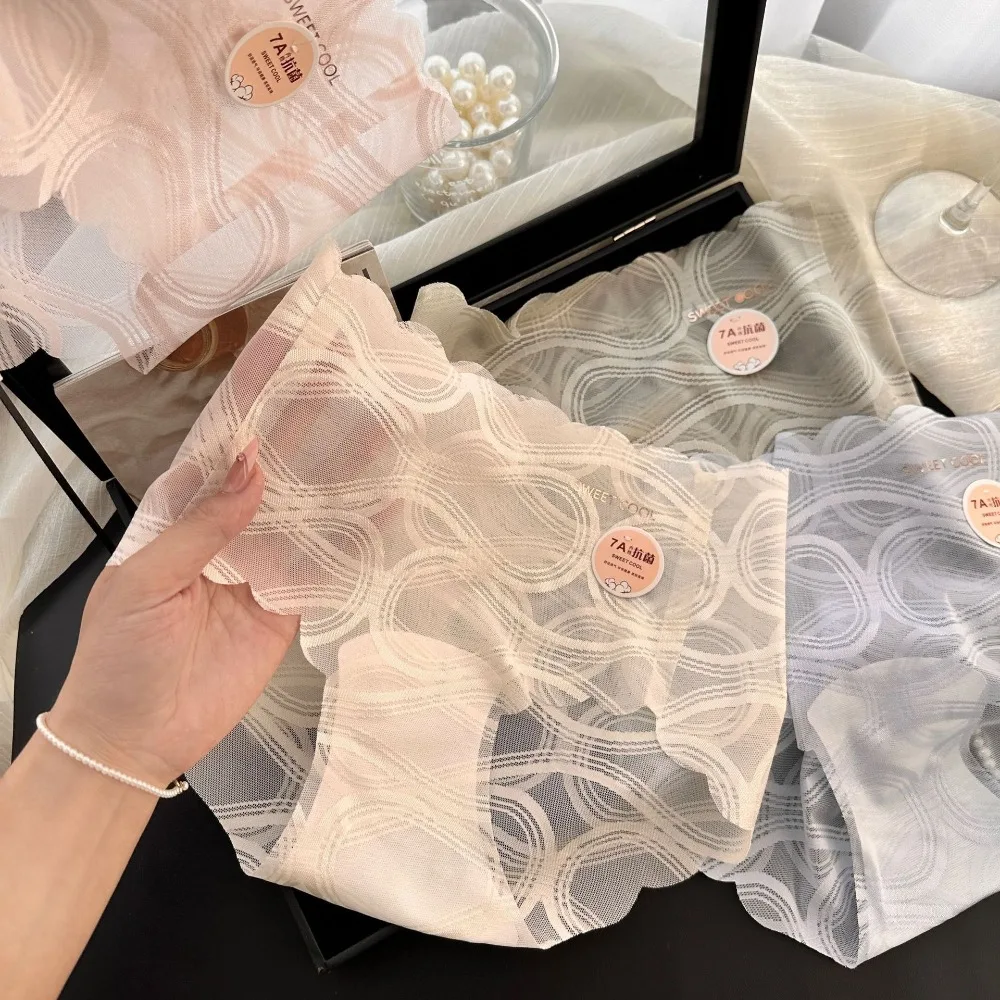 

Comfortable Sweet Lace Mesh Panties Mid Waist Thin Seamless Briefs Cotton Crotch Underpants Underwear for Women Gift