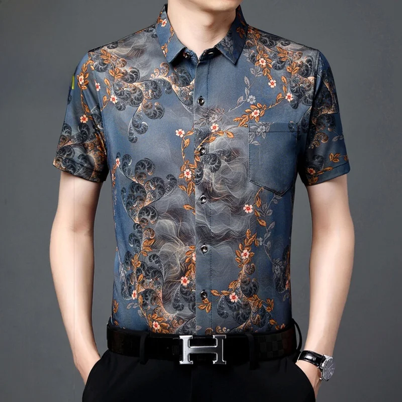

New 2024 Men's ort Sve Silk irt Ice Silk Printed f Sve Faionable Summer Ci Wear Stand Fit Printed Men's Top