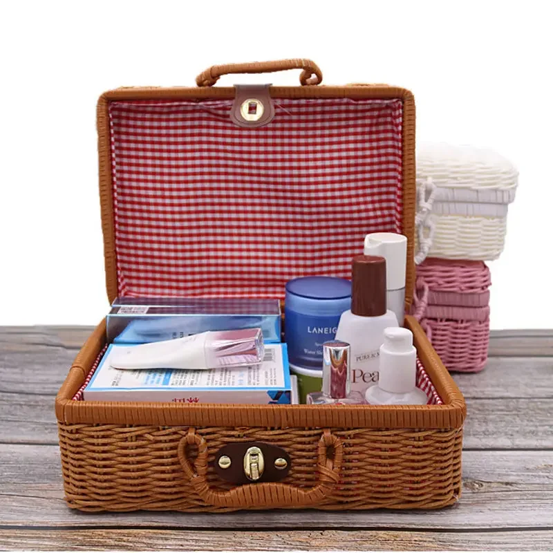 New Retro Rattan Suitcase with Hand Gift Box Manual Woven Cosmetic Storage Wicker Picnic Laundry Baskets Home