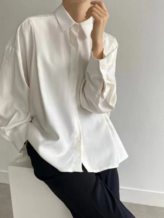 

Chic Autumn Long Sve Loose Women's irt Casual Classic Collar Ba Pleated Design Commute Sle Pure Color Faion Top