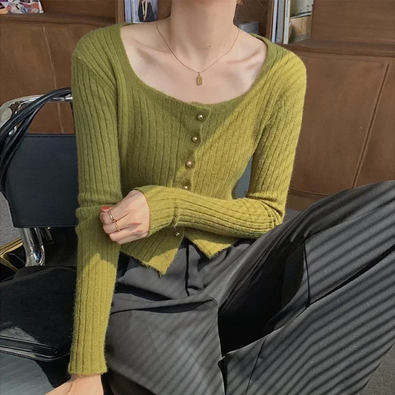 2024 new top design square collar slim fit small short knitted bottoming cardigan women's sweater