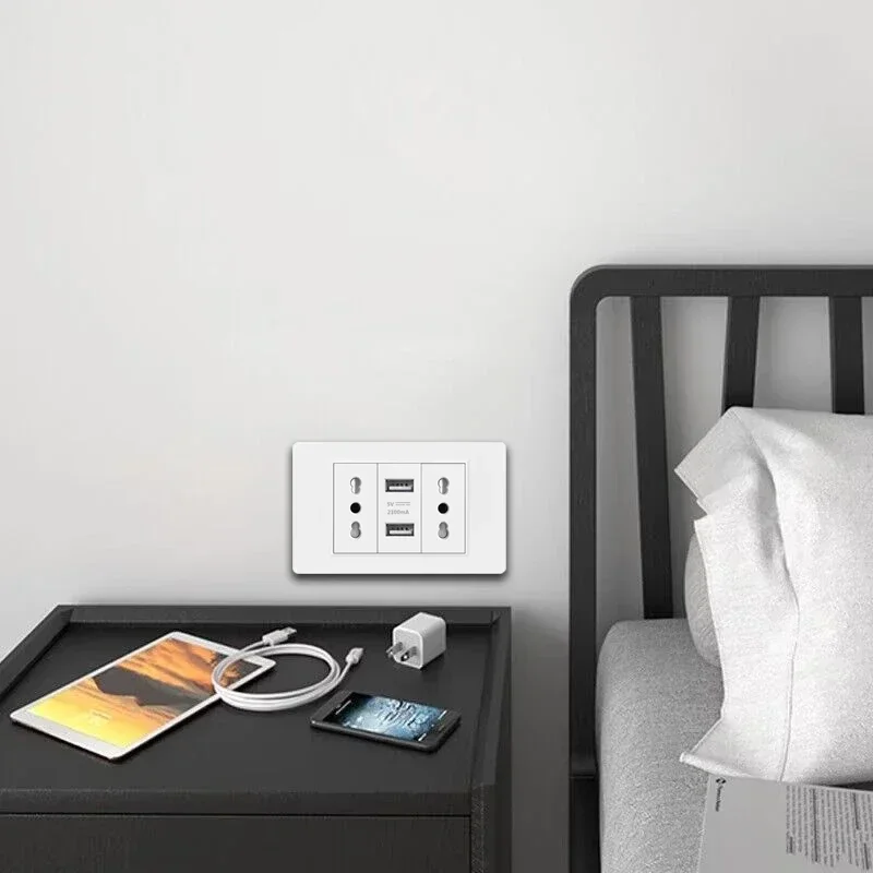 Italy Chile Standard Outlet with USB Smart Type-c 20W Fast Charging, Dual USB Wall Socket Chile Plug Plastic Panel Light Switch