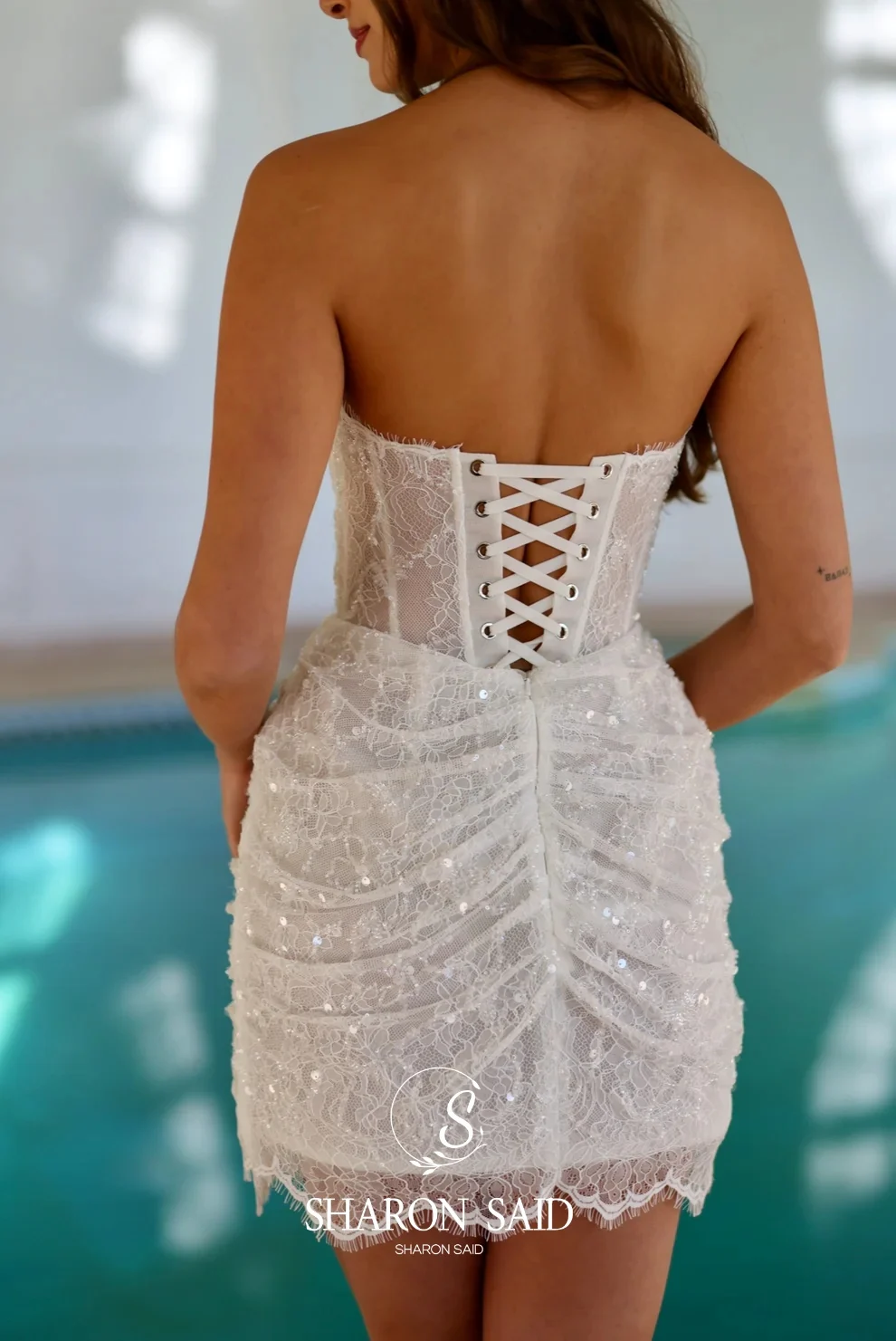 Sharon Said Abito da sposa bianco sporco in pizzo senza spalline con pieghe sexy di alta qualità 2025 Mini abiti da sposa con corsetto corto SW093 personalizzati