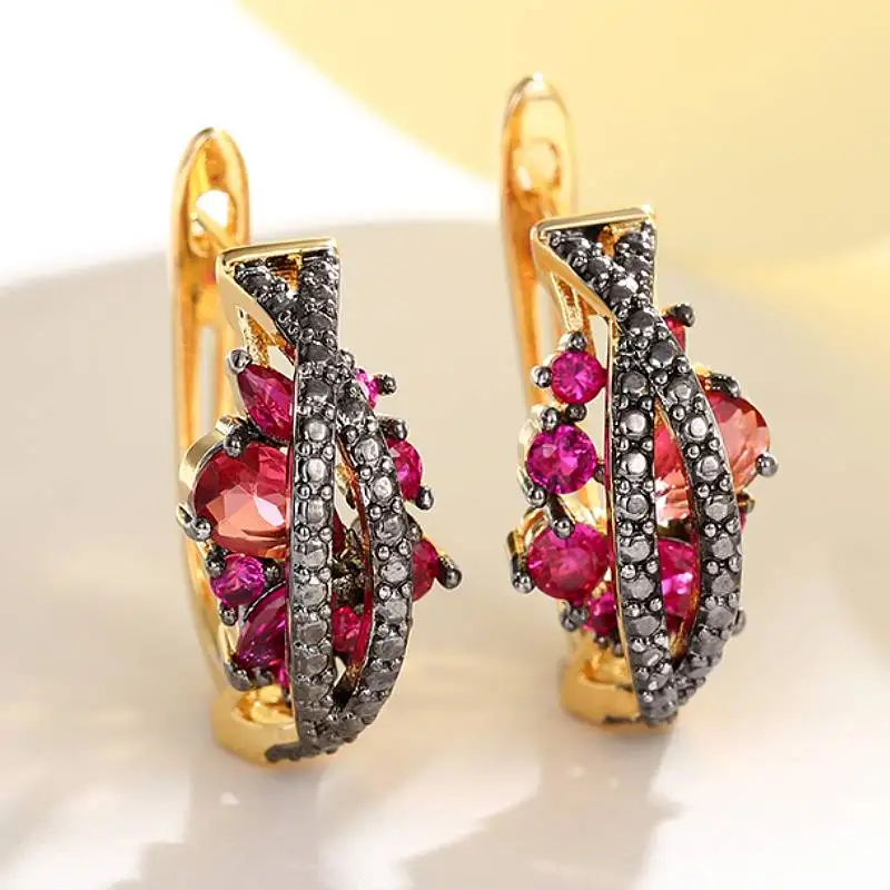 Huitan Damen-Creolen in Goldfarbe mit leuchtend roten CZ-Steinen, luxuriöses Hochzeitszubehör, einzigartiges Design, trendiger Schmuck für Partys