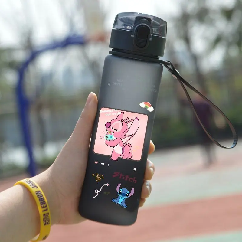 560ML Stitch Water Cup Portable Large Capacity Student Plastic Drinking Bottles Outdoor Fitness Sport Tumblers for Couple Gifts