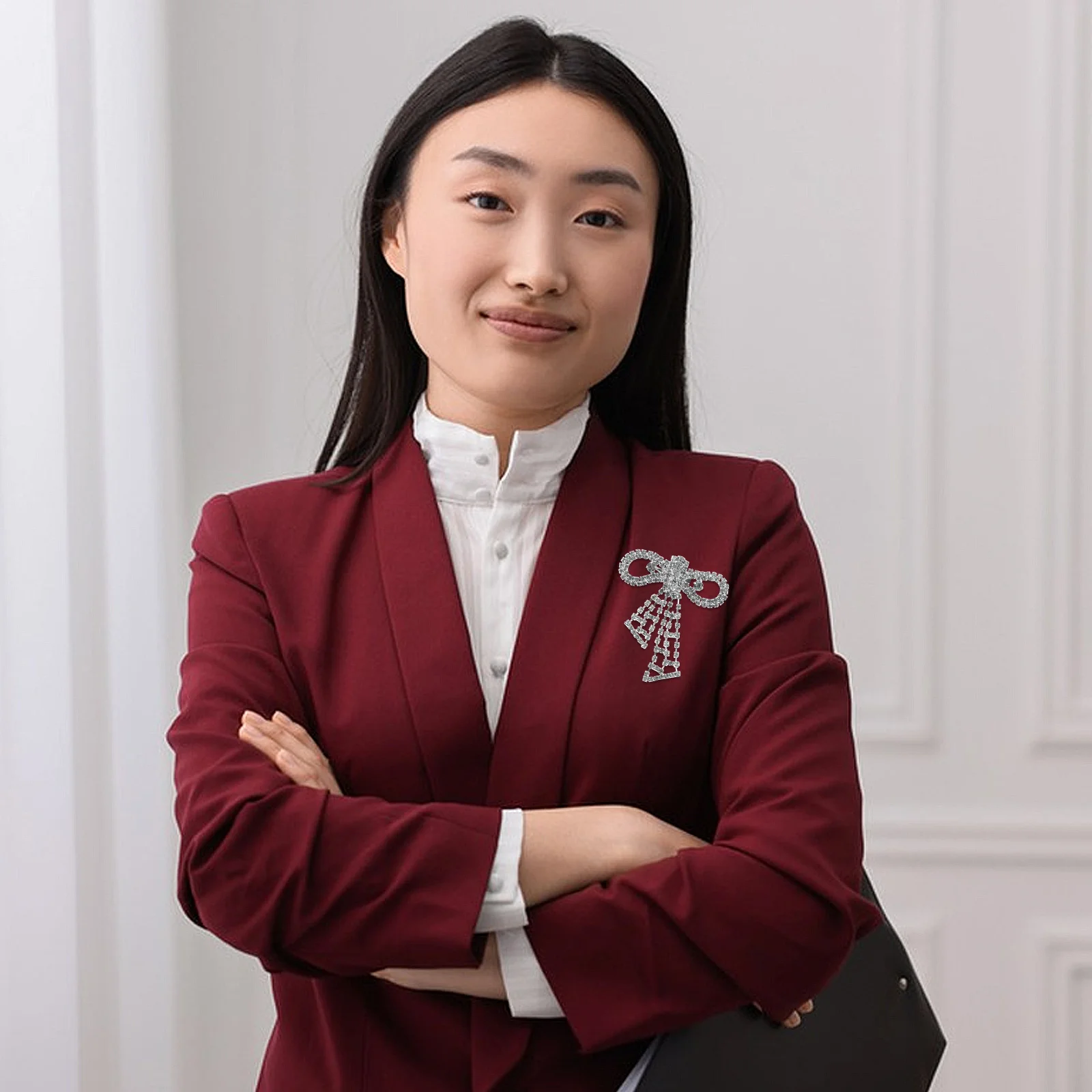 

Sparkling Crystal Bow Brooch Pin Tassel Rhinestone Wedding Shoe Charm Buckle for Dress Suit Scarf Bag Decoration