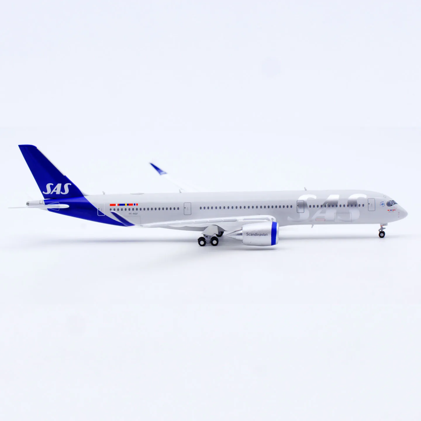 XX40770 سبيكة تحصيل طائرة هدية JC أجنحة 1:400 SAS الخطوط الجوية الاسكندنافية ايرباص A350-900 دييكاست طائرة طائرة نموذج SE-RSF #6