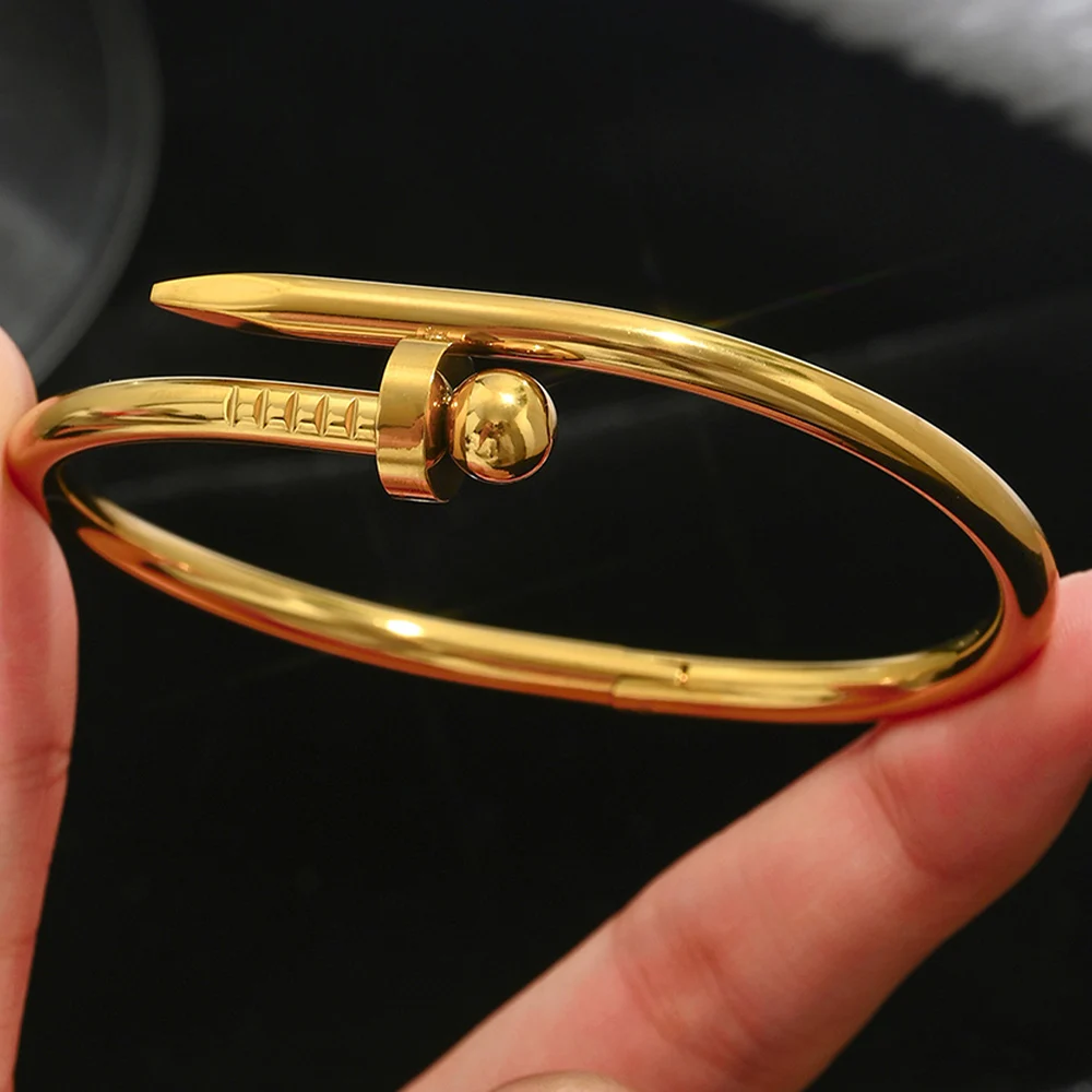 Europe and the United States hot selling stainless steel silver gold round nail bracelet fashion women's bracelet