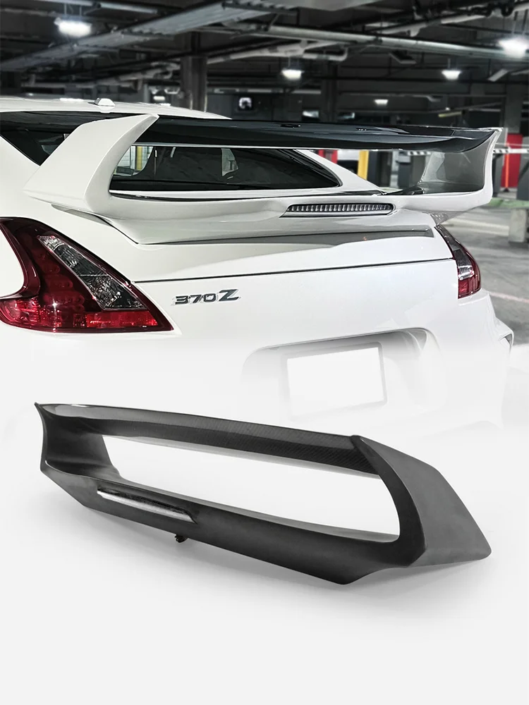 

For Nissan 370Z Z34 AM Style Rear Wing (With Brake Lights), Aerodynamic Exterior Spoiler, Sporty Upgrade