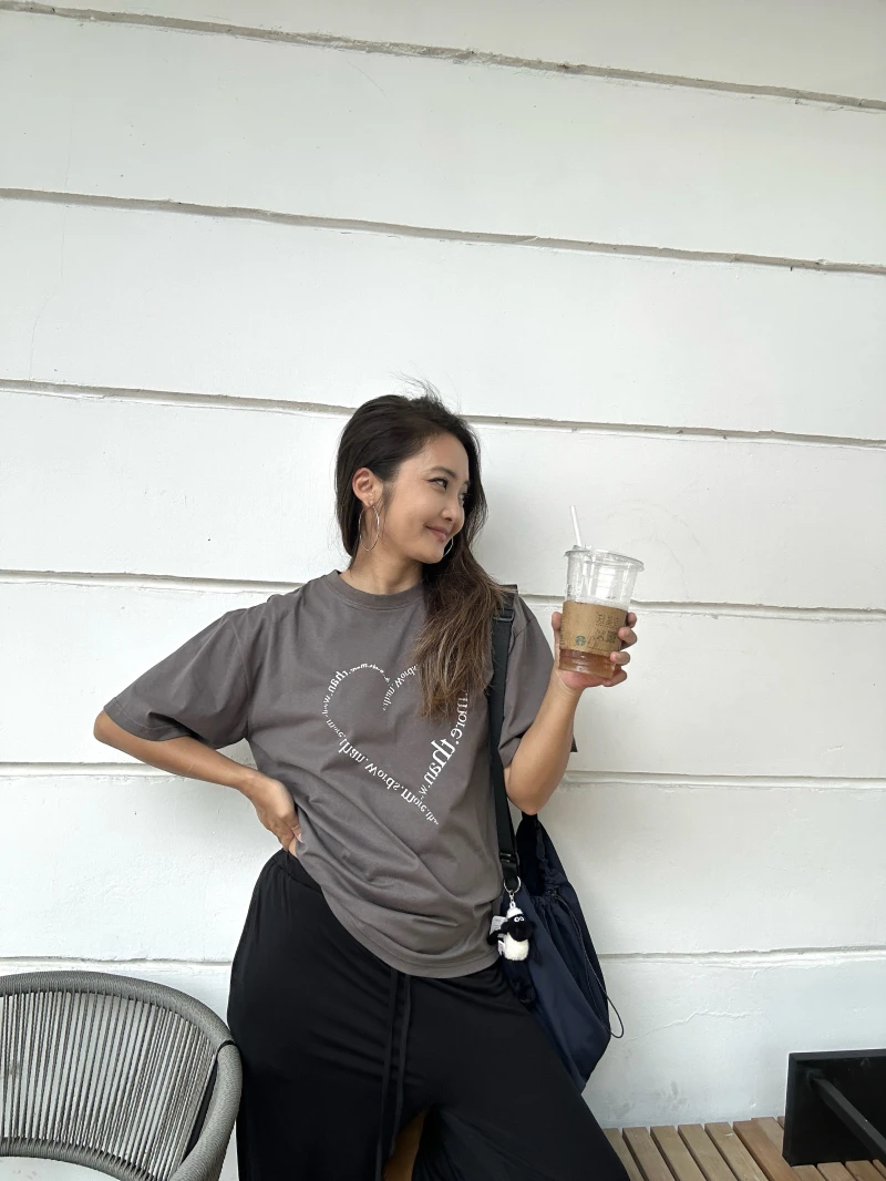 

Summer Thin round Ne ort Sve T-irt e ey Heart Print Casual Comfortable Cotton Women's Faion Tee