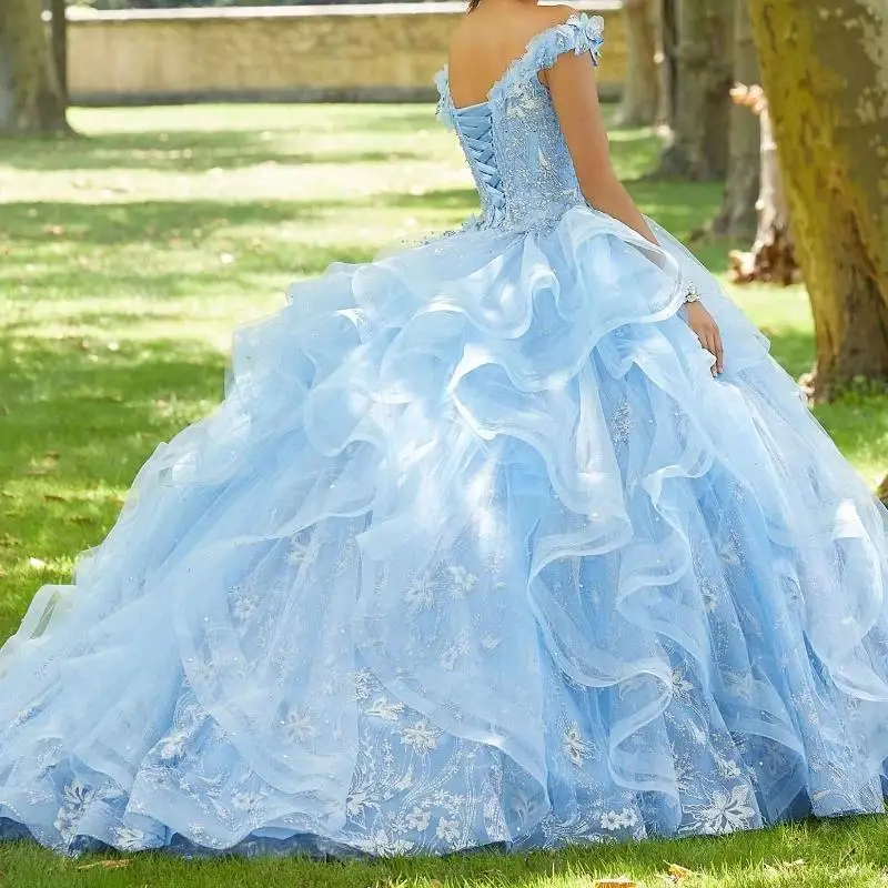 فساتين Quinceanera باللون الأزرق السماوي ثوب حفلة قبالة الكتف الأميرة سباركلي الخرز ريدتي تول الحلو 16 فستان Vestidos De XV 15 Anos