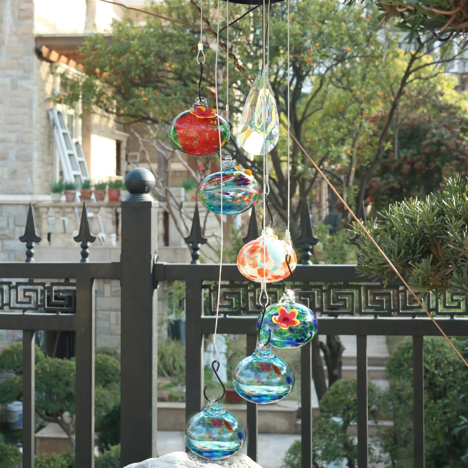 

Charming Glass Wind Chime Hummingbird Feeder Outdoor Hanging Water Garden