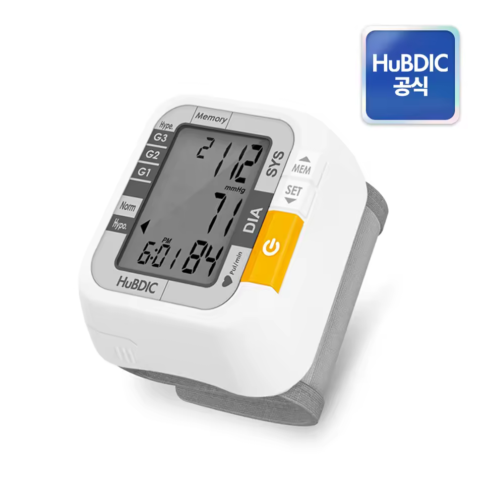 혈압계 손목 착용샷