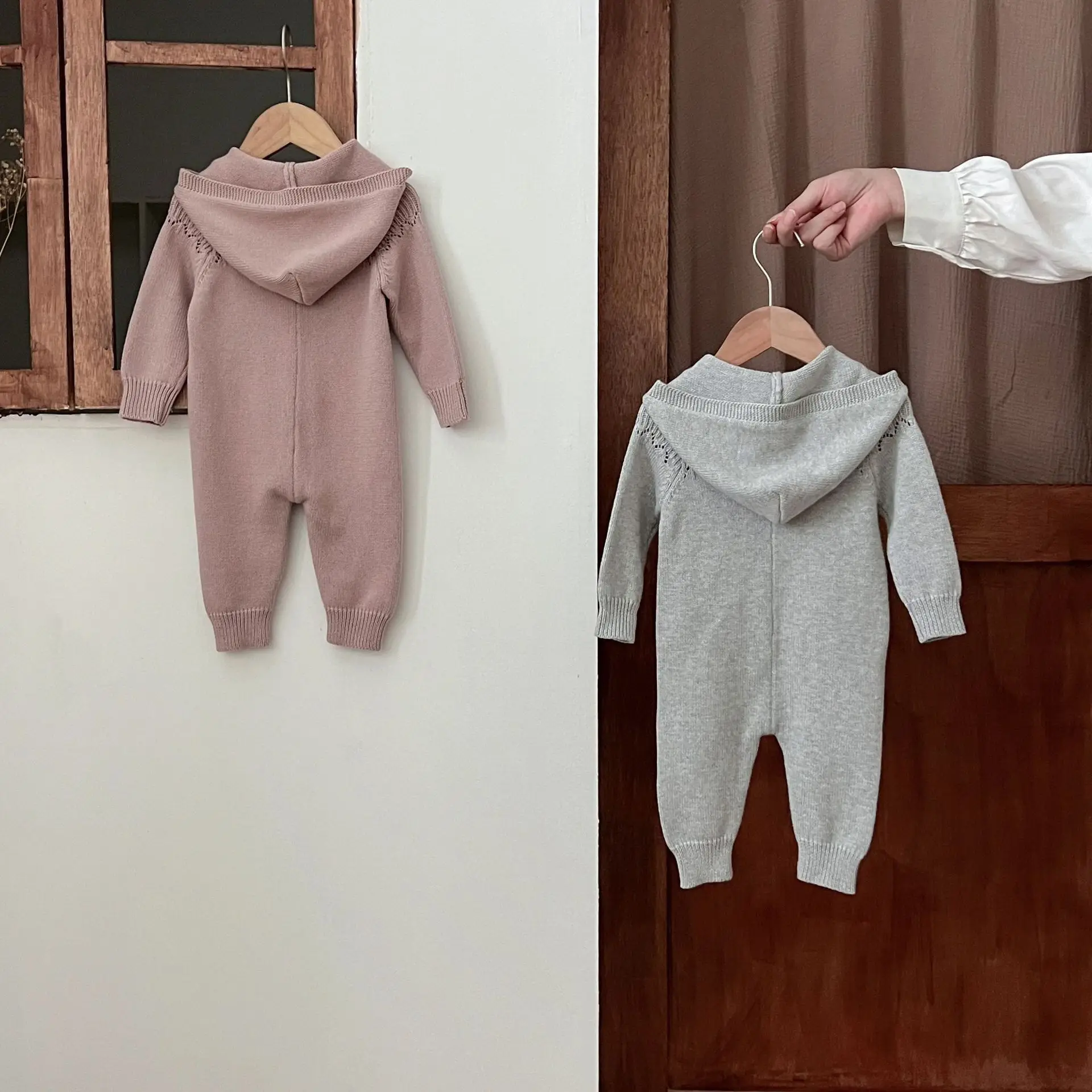 Autumn Baby Boys Jumpsuit Cotton Knitted Hooded Solid Single Breasted Infant Boys Bodysuit Warm Simple Toddler Boys Rompers