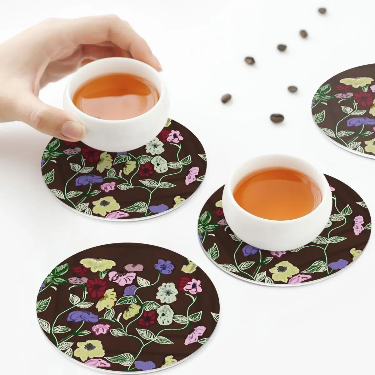 

Подставки для фортепиано Taylor's с цветочным принтом, кожаные салфетки, водонепроницаемые изоляционные кофейные коврики для дома, кухни, обеденные подушечки, набор из 4 шт.