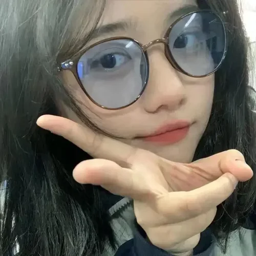 Imagen 2 del producto Gafas antiluz azul para mujer, gafas fotocromáticas inteligentes para miopía, gafas de sol que cambian de Color para exteriores, dioptrías de 0 a 6,0