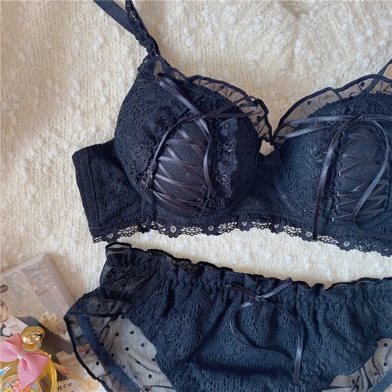 Sweet girl palace lace strapless lingerie bra set