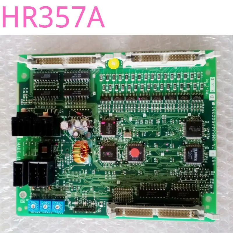 

Б/у плата ввода/вывода HR357 HR357A заменяет DX101 DX111 DX100 DX110 и выводит два комплекта интерфейсов: тест 24 В и 0 в ок