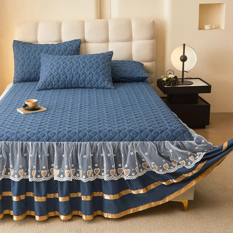 

European Embroidery Bedspread Thicken Plush Quilted Bed Skirt Winter Warm Soft Velvet King Size Bed Cover Excludes Pillowcase