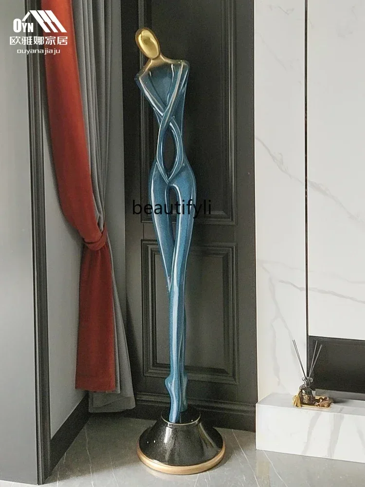 

Yh29 Creative and Slightly Luxury Character Art GRP Sculpture Living Room Entrance Hotel Floor Ornaments