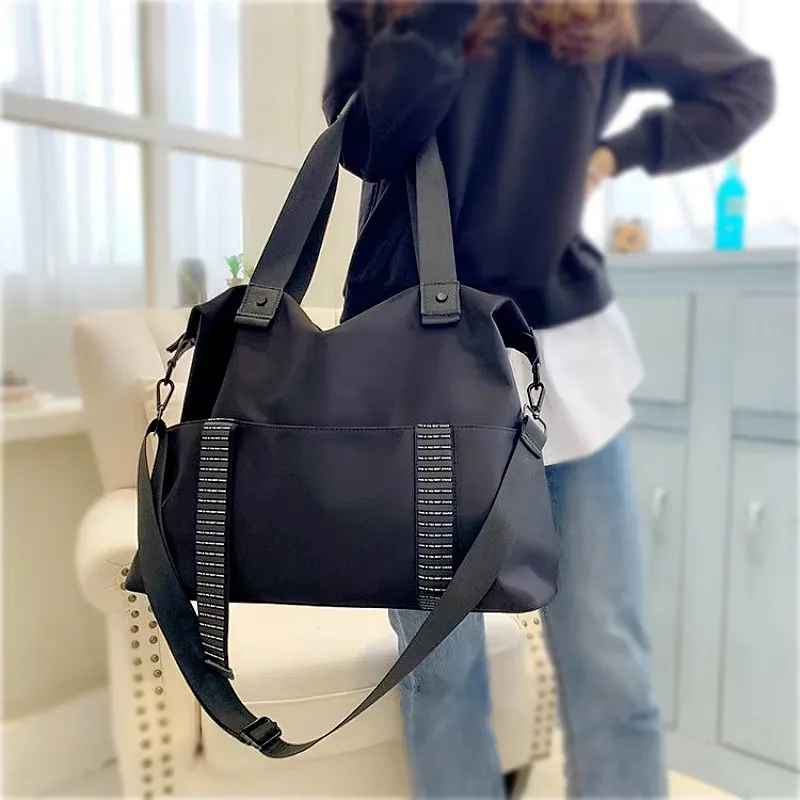 MOTAORA Fashion Women Big Traveling Bags Black Large Capacity Handbag For Female Travel Totes One-shoulder Handbag Oxford Girls