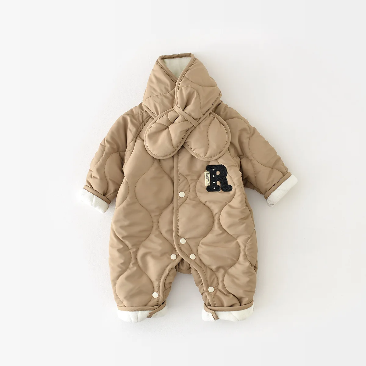 Baby jumpsuit autumn\\winter quilted boy\'s treasure rompers newborn Korean plush insulation climbing clothes scarf free clothing