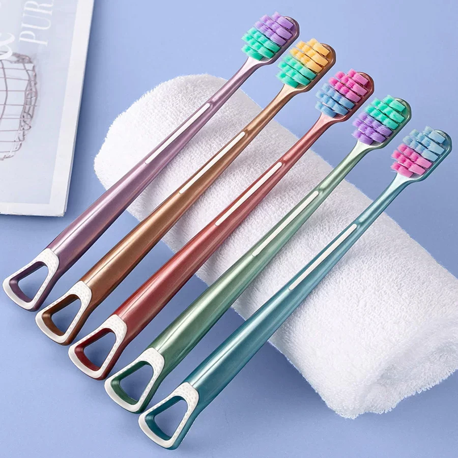 Soft Bristled Cleaning Toothbrush with Tongue Coating Scraper Travel Set, Couple Family Set, Ultra-Fine Fiber Bristles, 5pcs