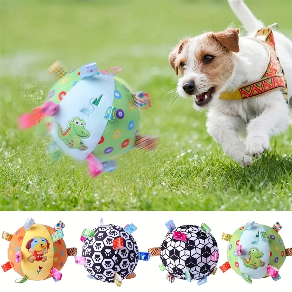 サッカーデザインぬいぐるみおもちゃボール、漫画パターン、犬のトレーニングプレイ、アウトドアスポーツ、インタラクティブペット用品、1個に適しています
