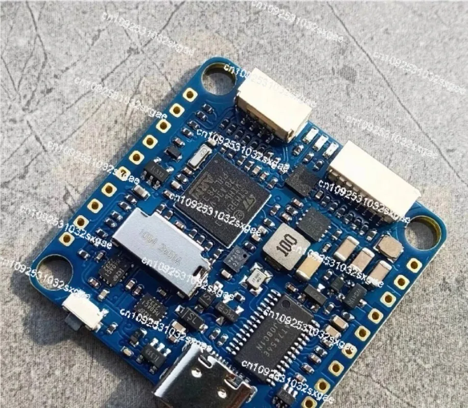 MATEK H743 SLIM V3 Flight Control Crossing Machine FPV accessories have built-in non-current sensors.