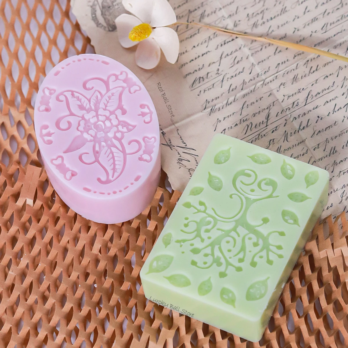 Round and Square Soap Silicone Mold Handmade Flower Soap Making Supplies DIY Plaster Resin Candle Material Kit Cake Baking Tools