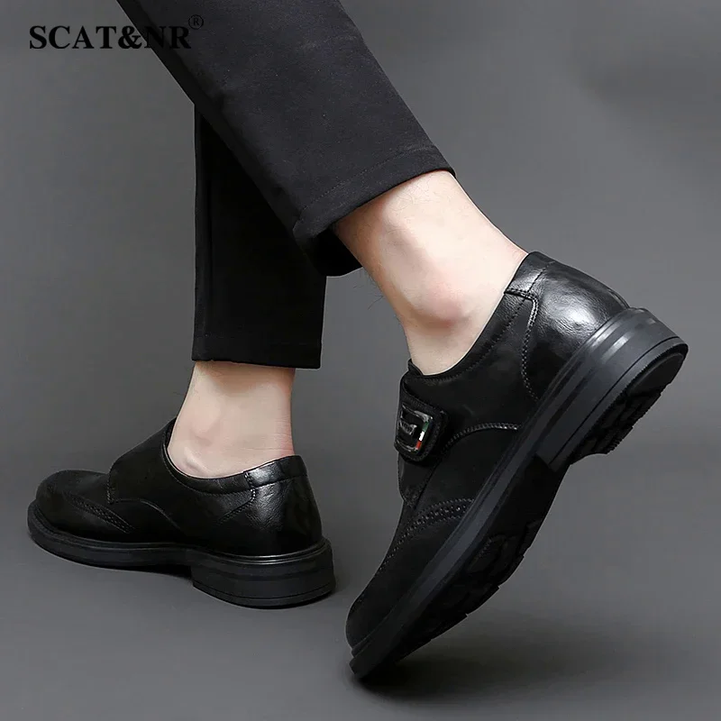 Primavera novos sapatos de couro masculino de luxo preto café esculpido bloco sapatos vestido sapatos casuais masculinos mocassins de casamento sapatos masculinos trabalho