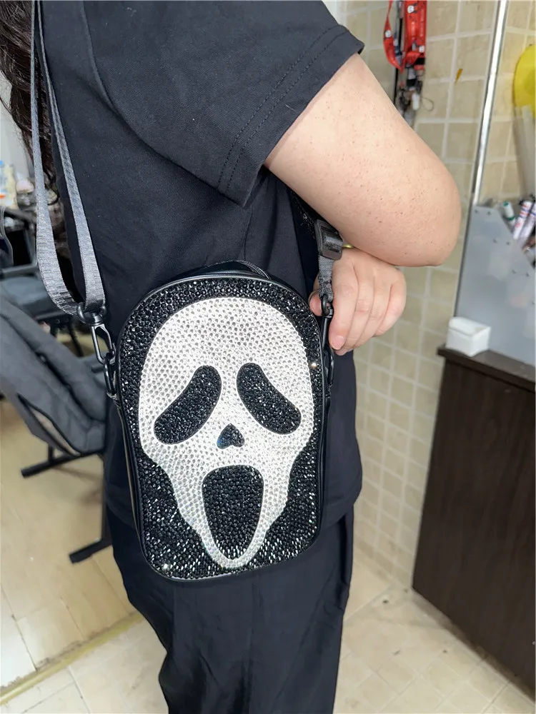 Luxury Black Sparkle Rhinestone Skull Halloween Crossbody Party Photography Props Bags