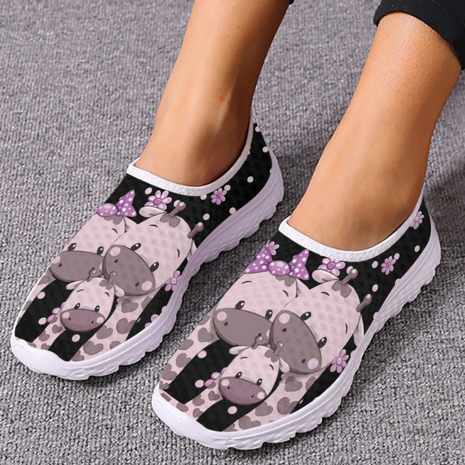 Casual Flats Shoes Cute Couple Giraffe Pattern Women Slip-on Flats Zapatillas Mujer Breathable Comfort Sneakers