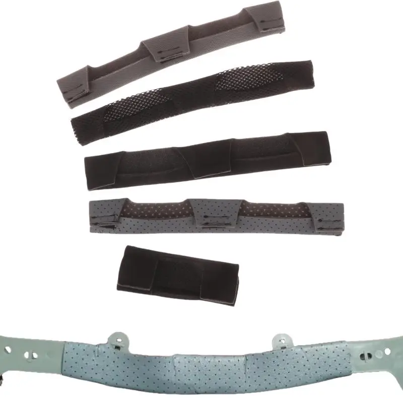 1 ชิ้นหมวก Antiperspirant เข็มขัด Universal สีดําสีเทาหมวก Sweatband เครื่องมือผ้าพันคอ Pad หมวกกันน็อก Liners ฟองน้ํา Air Cushion