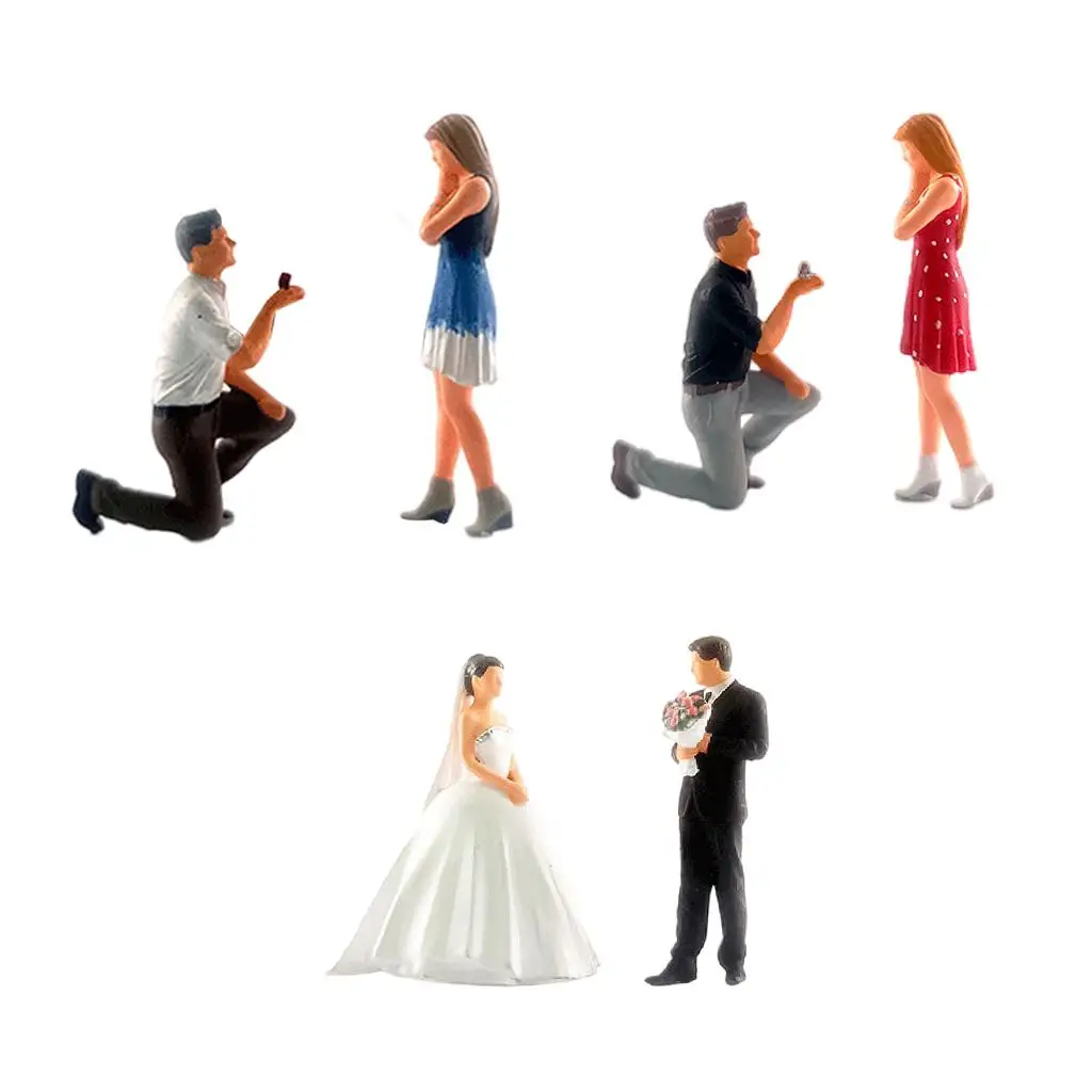 2 Pieces 1:64 Characters Wedding Doll Layout Scenery for Matchbox Decoration