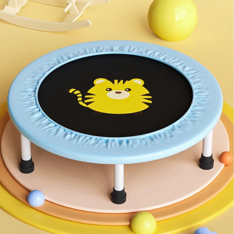 No arms The diameter of the trampoline is 101cm and the small folding fitness equipment for indoor home 250kg