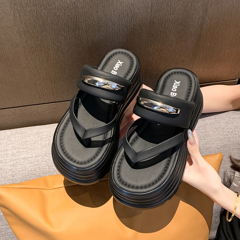 8cm Woman Flip Flops Punk Design Shoes 2026 Trend Casual Platform Sandals Non-slip Outdoor Slippers Unique Features Flat Slides