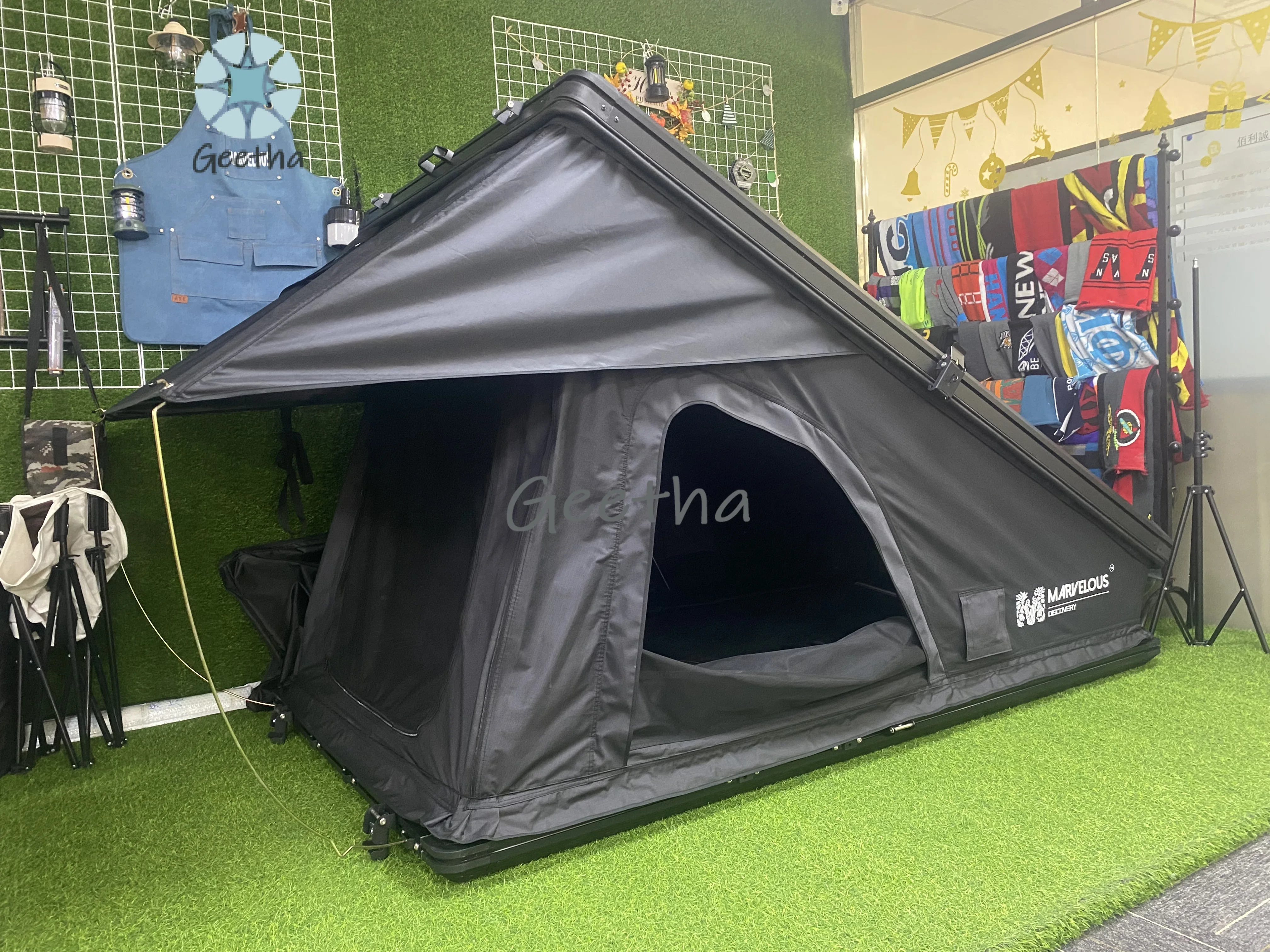 2 Person Rooftop Tent for 4x4 Vehicles - Windproof, Rainproof, Easy Installation, Aluminum Frame
