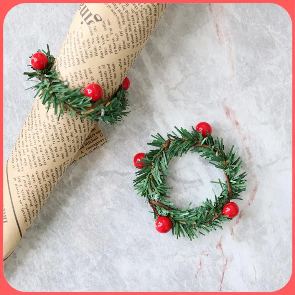 

AA89-15Pcs Christmas Decoration Red Fruit PVC Pine Needle Napkin Ring Hotel Home Napkin Buckle Christmas Napkin Ring