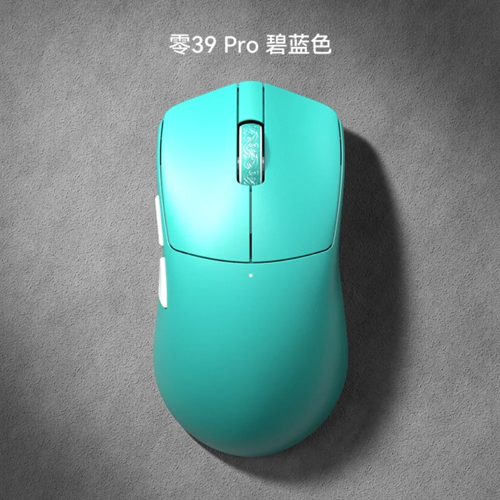 Ironcat G039 Pro Wireless Gaming Mouse PAW3950 Sensor 8K Polling Rate Lightweight Ergonomic Tri Mode Mice for Large Hands PC