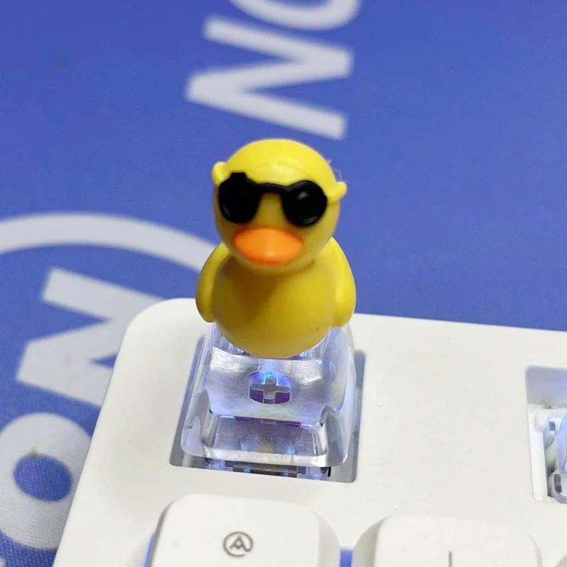 DIY Cartoon Ice Cube Little Duck Key Cap Bottom Backlit Key Cap Cherry MX Mechanical Keyboard R4 High Transparent Key Cap