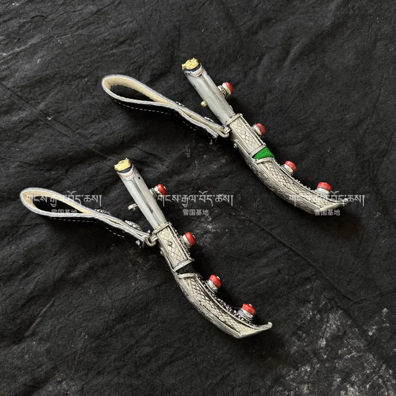 

Chinese Tibetan Ethnic Style, Tibetan-Style Curved Knife Pendant, Tibetan Dress Waist Chain, Waist Accessory