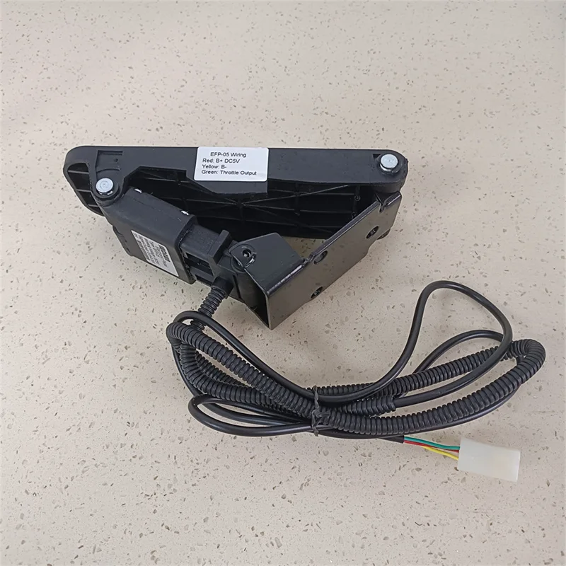 

EFP-05 0-5V Electric Vehicle Throttle Controller Forklift Sprint Booster Golf Cart Accelerator Pedal Commander