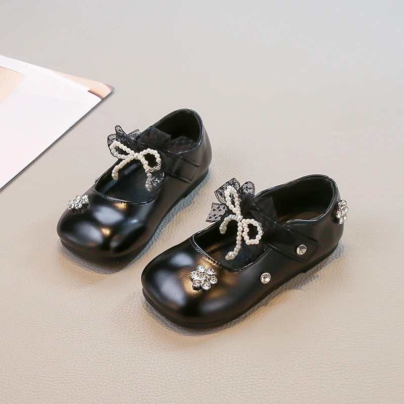 

2025 Autumn New Kids Princess Dance Shoes with Sweet Lace Bows Girls Leather Shoes Korean Style Children Flat Shoes Soft Bottom