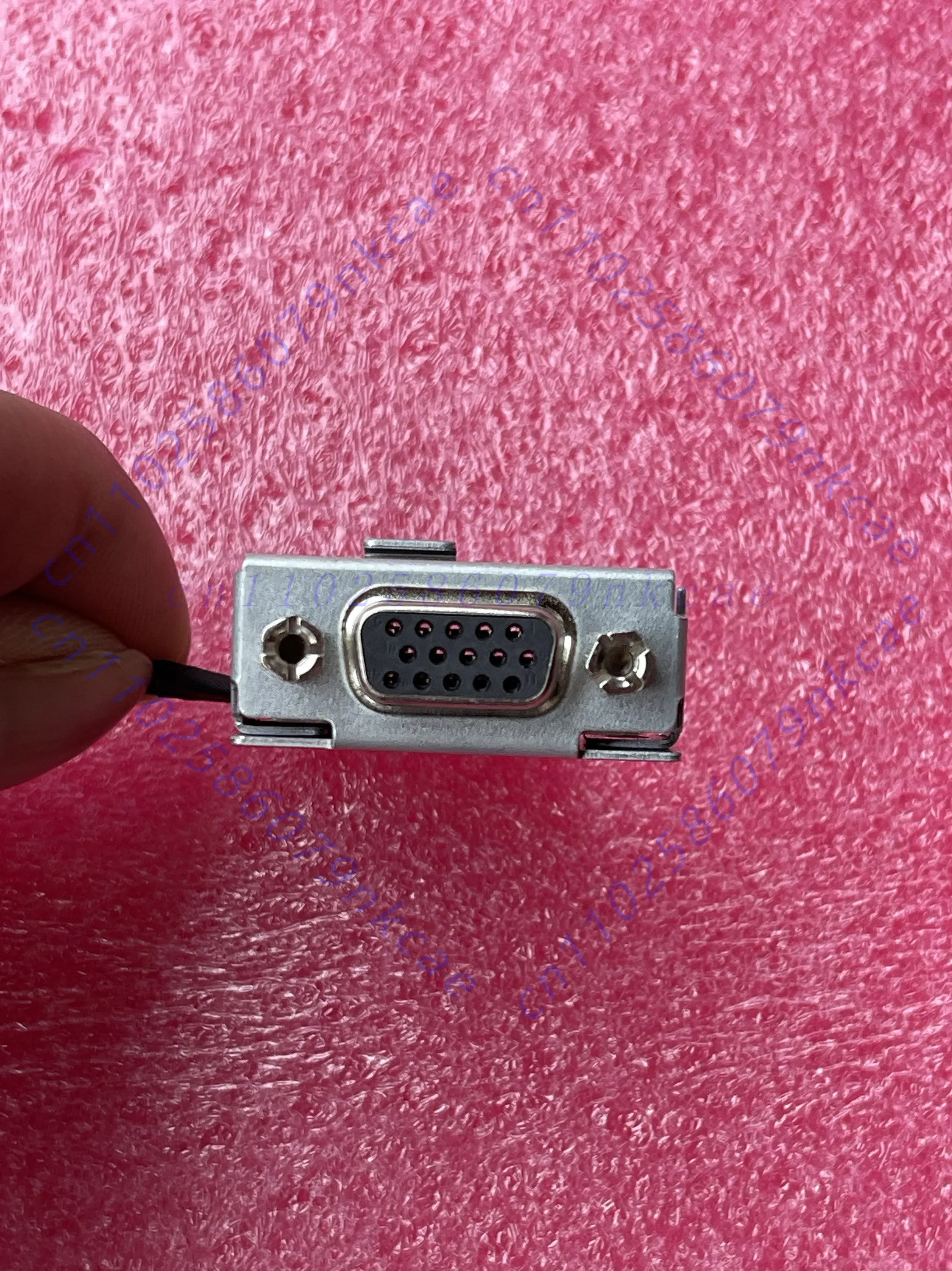 For Dell 3000 7010 7020 mt vga interface, expand the interface.
