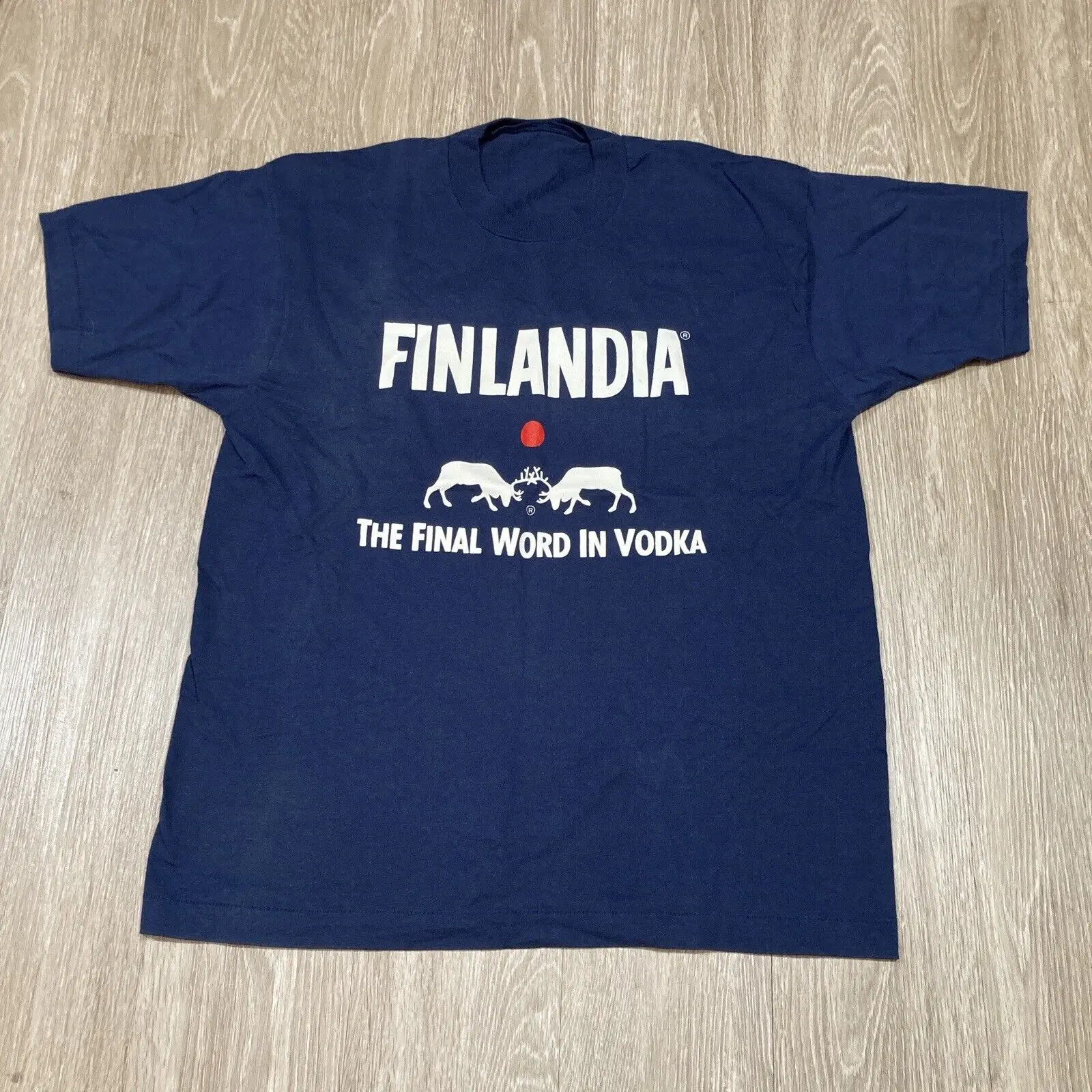 Finlandia Shirt L Vintage 90s 00s Vodka Antlers Up Alcohol Promo Tee