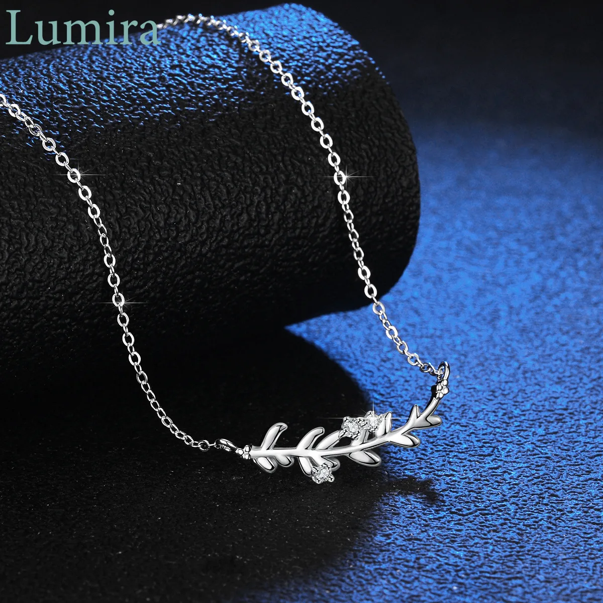 Lumira Fashion Lucky Leaf Pendant set with Moissanite  PT950 Platinum Women's Collarbone Chain Wedding Party Christmas Gifts