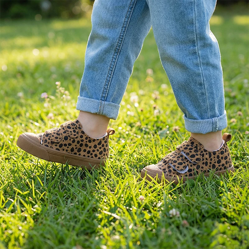 Children's Fashion Leopard Print Outdoor Casual Sports Shoes Trendy Kids Footwear for Playtime
