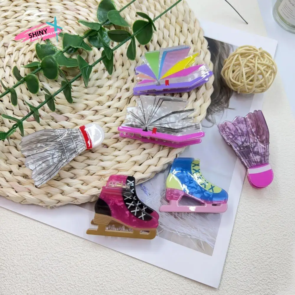 

Simple Badminton Hair Claw PVC Sports Style Roller Skates Shark Clip Ponytail Holder Geometric Book Shape Hair Clip Daily