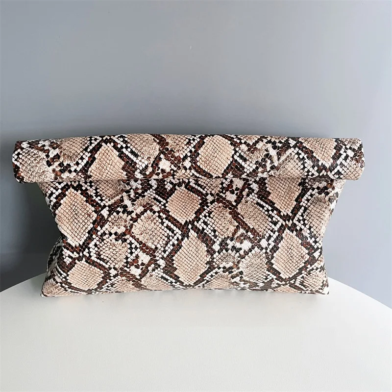 Fashion Snakeskin Women Clutch Bag PU Leather Lady Evening Bags Trend Party Lady Envelope Bag Clutches Purse for Commute Work